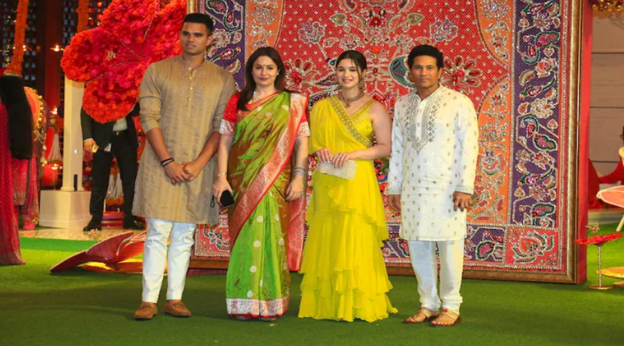 Cricketer Sachin Tendulkar Family